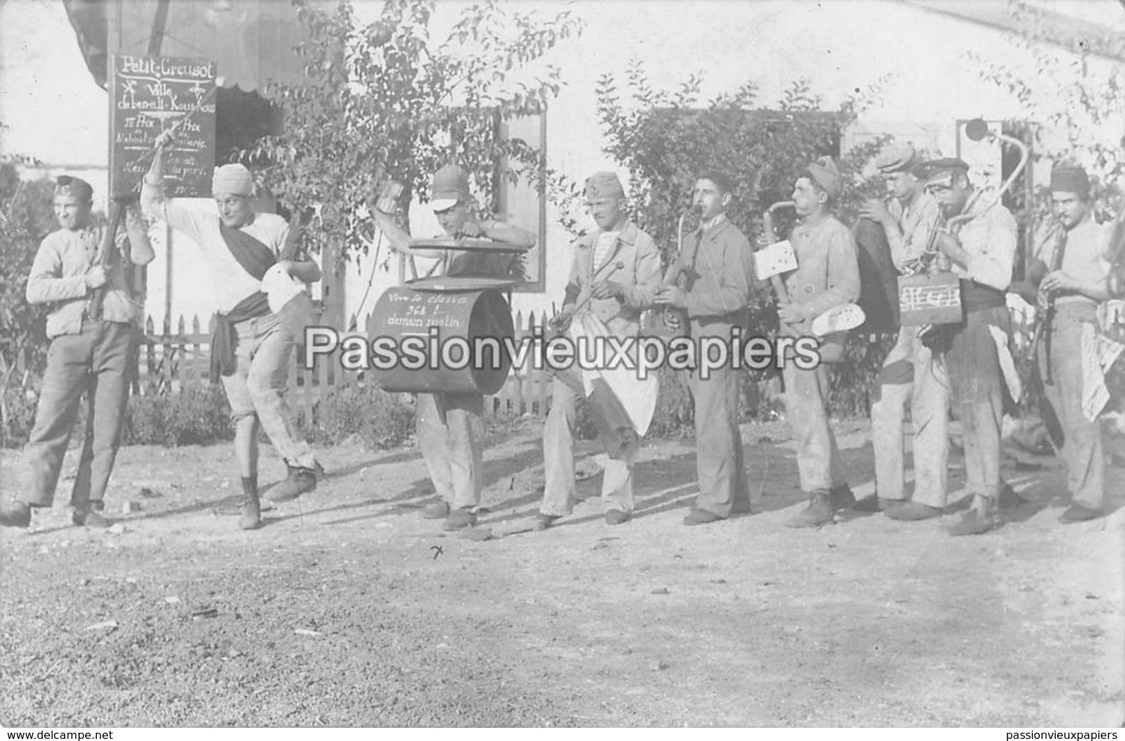 CARTE PHOTO  Environs De BIZERTE 1908  BAIE PONTY LA PECHERIE (Petit CREUSOT ?) Soldats Marins Vive La Classe. - Tunisie