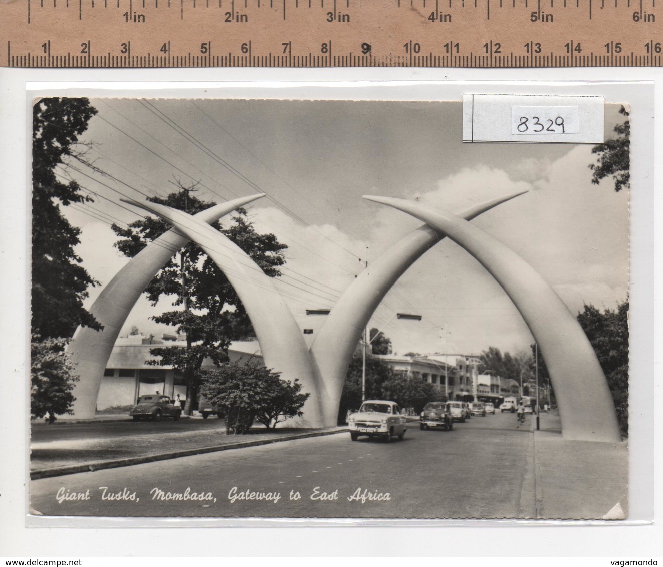 8329 MOMBASA GIANT TUSKS GATEWAY EAST AFRICA - Kenia