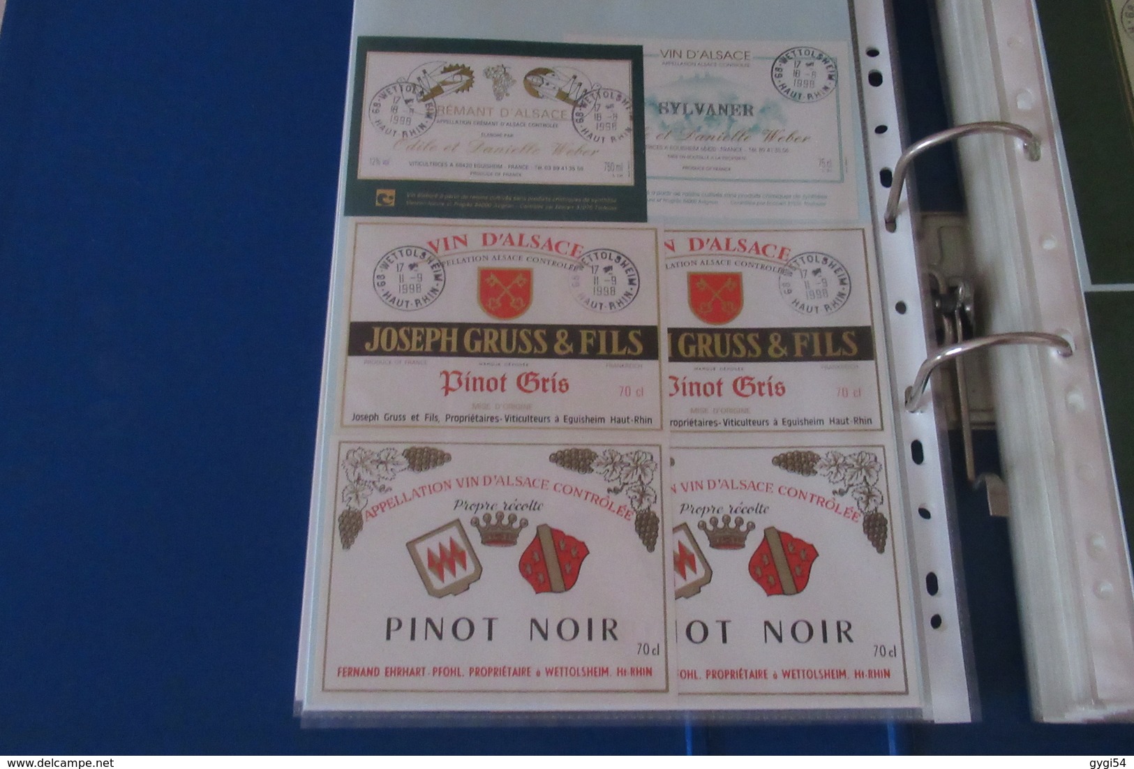 Enorme collection de 350   Etiquettes de Vins  Vins d' Alsace Rouge et Blanc