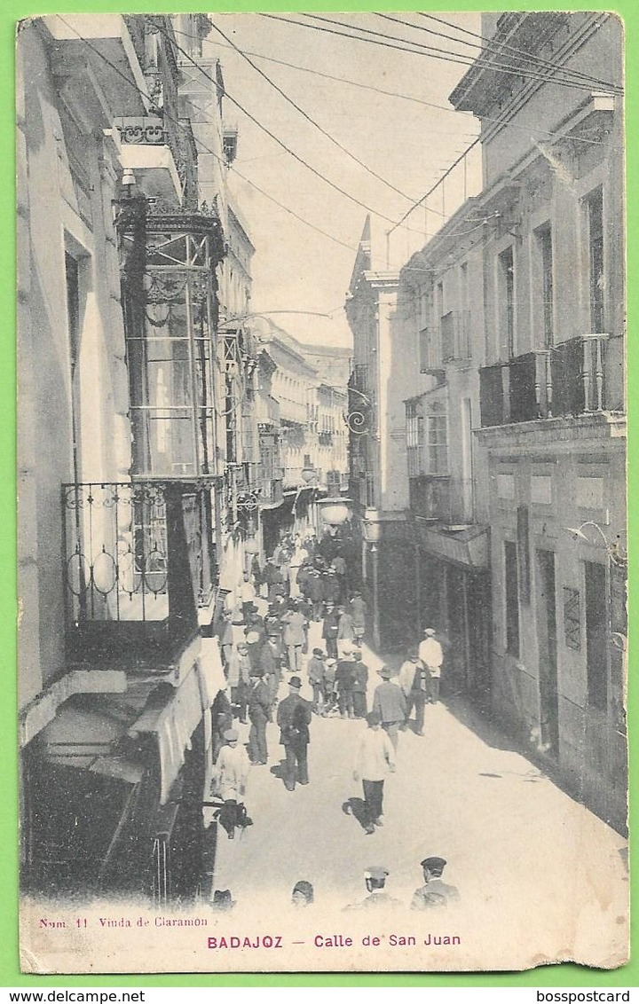 Badajoz - Calle De San Juan - Extremadura - España - Badajoz