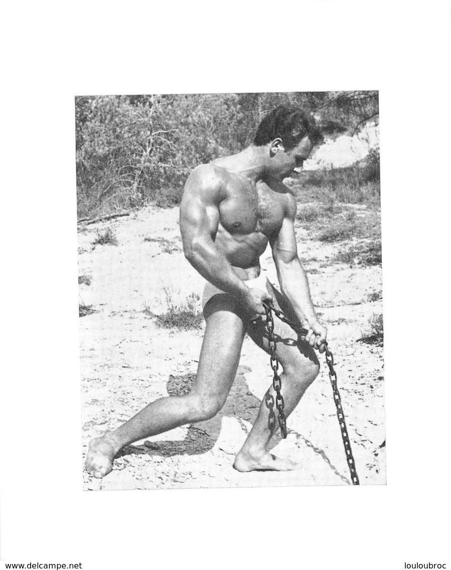 PHOTO HOMME EN MAILLOT DE BAIN CULTURISME CULTURISTE  15 X 12 CM - Sports