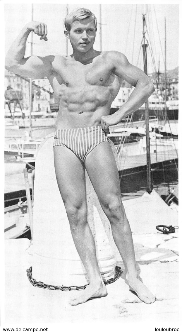 PHOTO HOMME EN MAILLOT DE BAIN CULTURISME CULTURISTE  22 X 12.50 CM - Sports