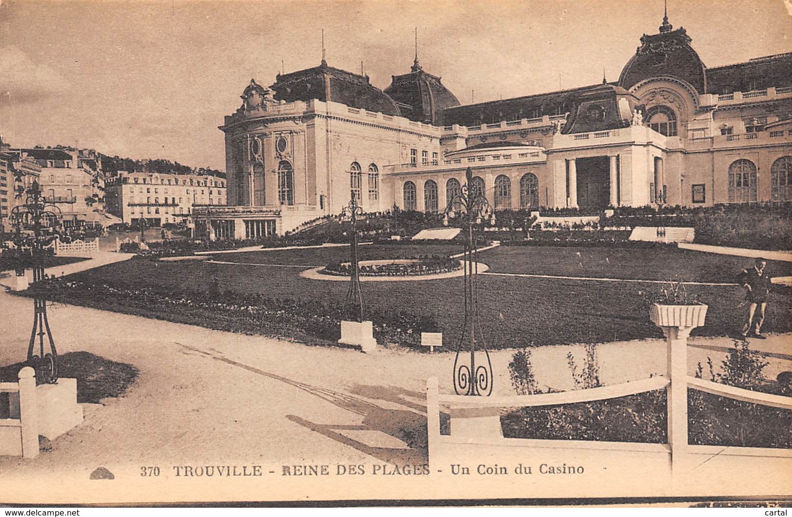 14 - TROUVILLE - Un Coin Du Casino - Trouville