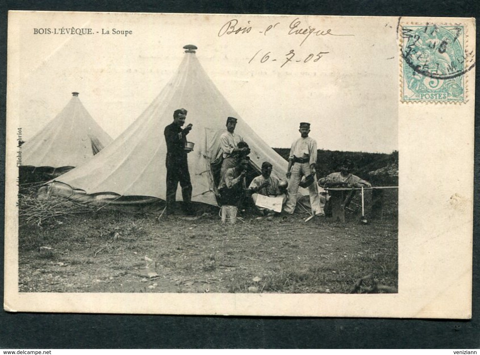 CPA - BOIS L'EVEQUE - La Soupe, Animé - Caserme