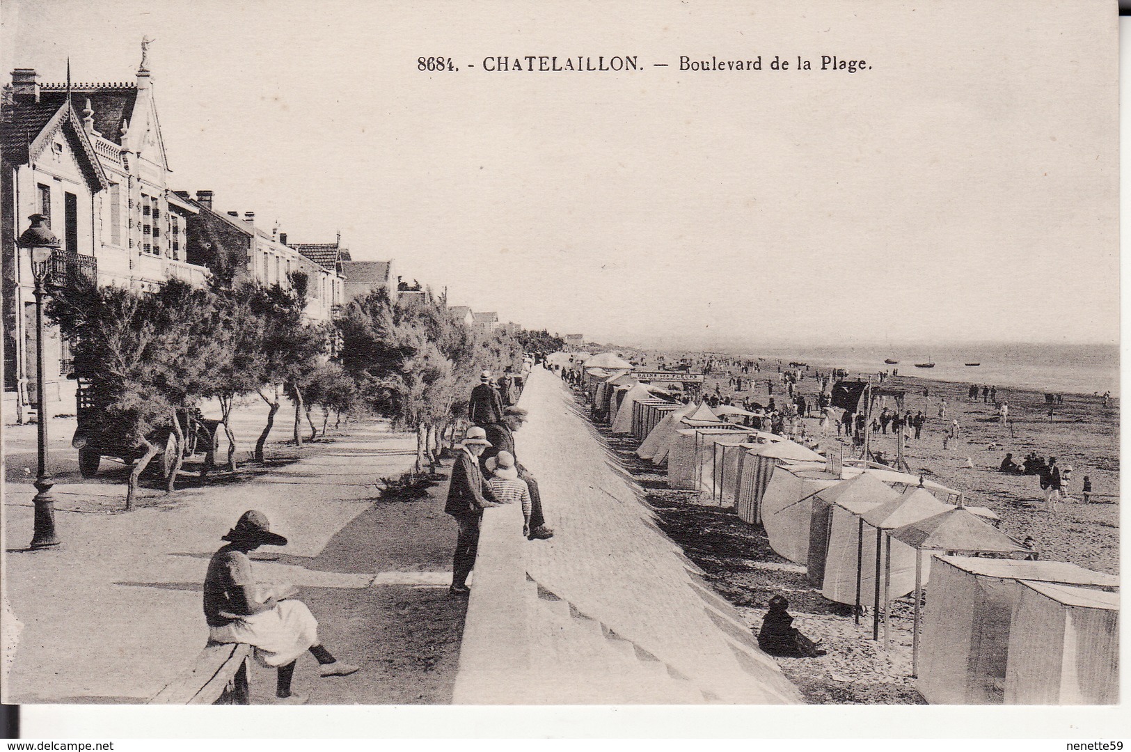 CPA 17 -- CHATELAILLON  -- Boulevard De La Plage - Châtelaillon-Plage