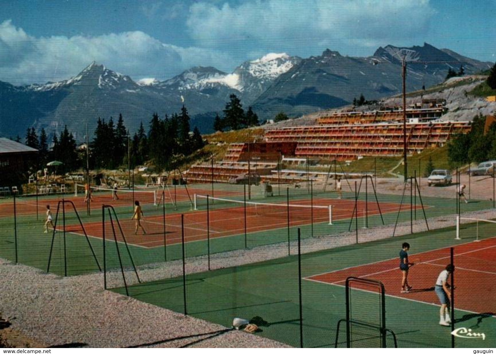 CPM - TENNIS - BOURG ST MAURICE - LES ARCS - Les Cours ... - Tennis