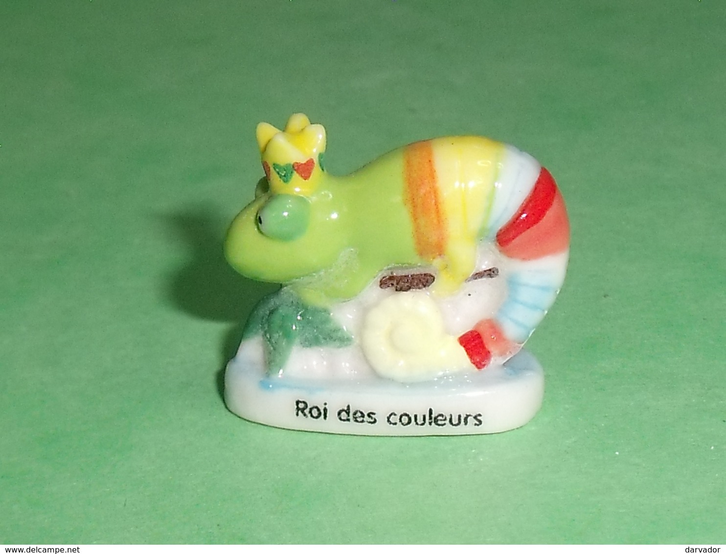 Fèves / Animaux : Roi Des Couleurs , Salamandre   T61 - Animaux