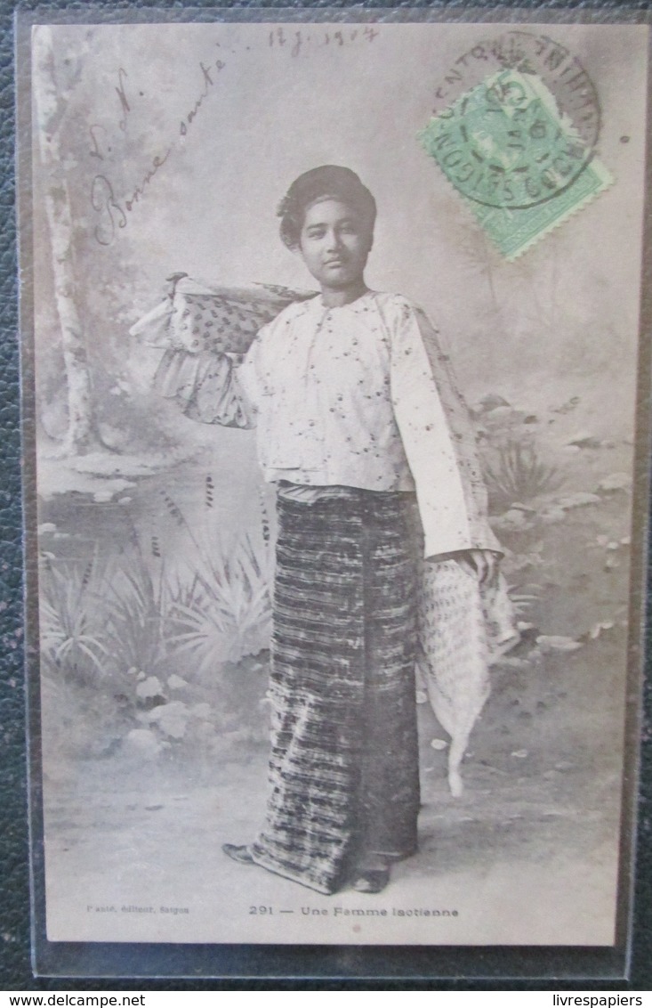 Laos Femme Laotienne Cpa Timbrée - Laos