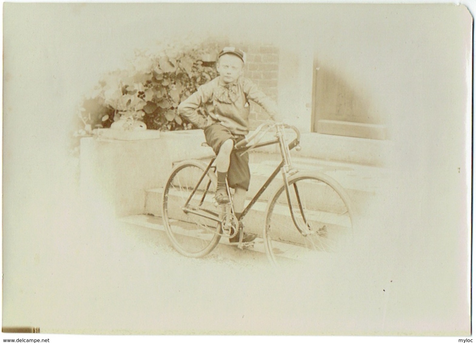 Foto/Grande Photo Ancienne. Cycliste. Enfant Et Vélo. Bicyclette. - Ancianas (antes De 1900)