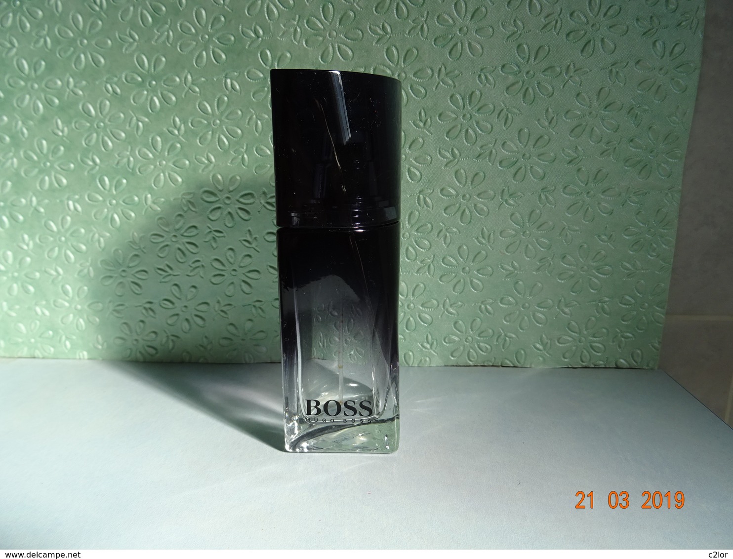 Flacon Spray  "SOUL "  De HUGO BOSS  Eau De Toilette  50 Ml VIDE Pour Collection - Flacons (vides)