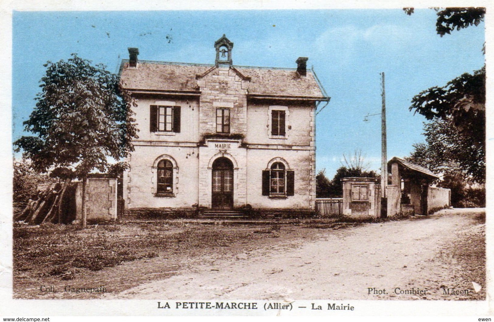 La Petite-Marche. La Mairie. - Autres & Non Classés