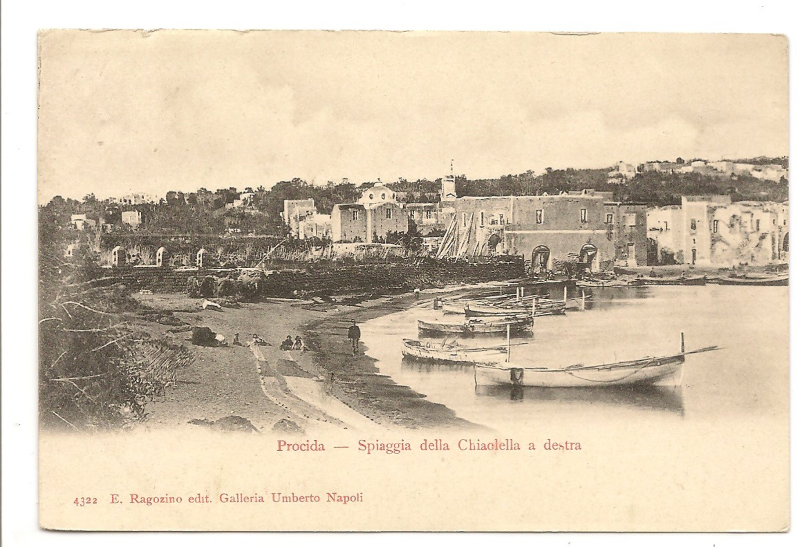 PROCIDA - SPIAGGIA DELLA CHIAOLELLA A DESTRA - Napoli (Naples)