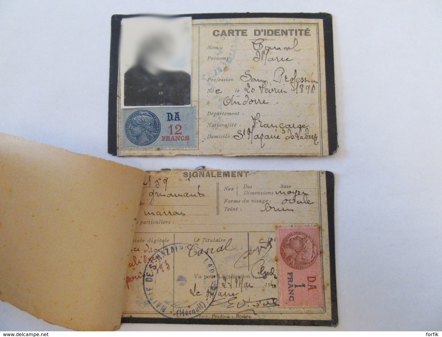 France - Guerre 39-45 - Carte D'identité Datée 1940 + Feuillet Daté Du 2 Mars 1944 - Timbres Fiscaux D.A 1 Et 12 Francs - Documents Historiques