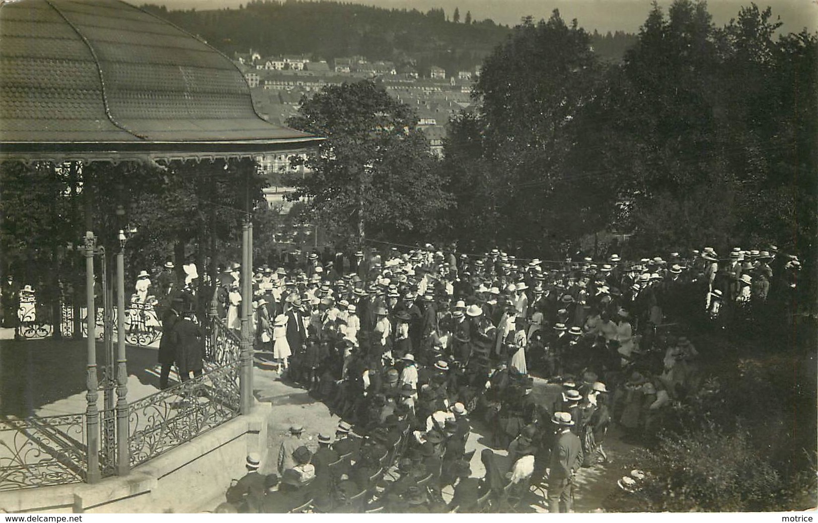 LA CHAUX DE FONDS - Parc Des Cretets, Kiosque, Carte Photo En 1918. - Autres & Non Classés