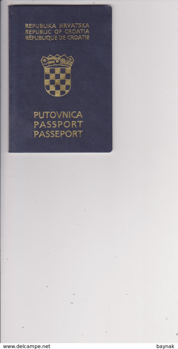 C5  --  PASSPORT  --   CROATIA    ~   II. MODEL  -  2004  ~~  LADY PHOTO - Historische Dokumente