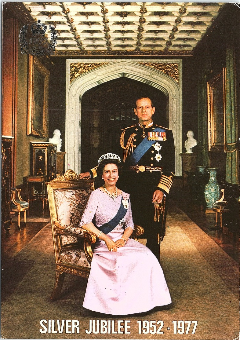 Commemorating The Silver Jubilee Of Her Majesty Queen Elizabeth II 1952-1977 - Royal Families