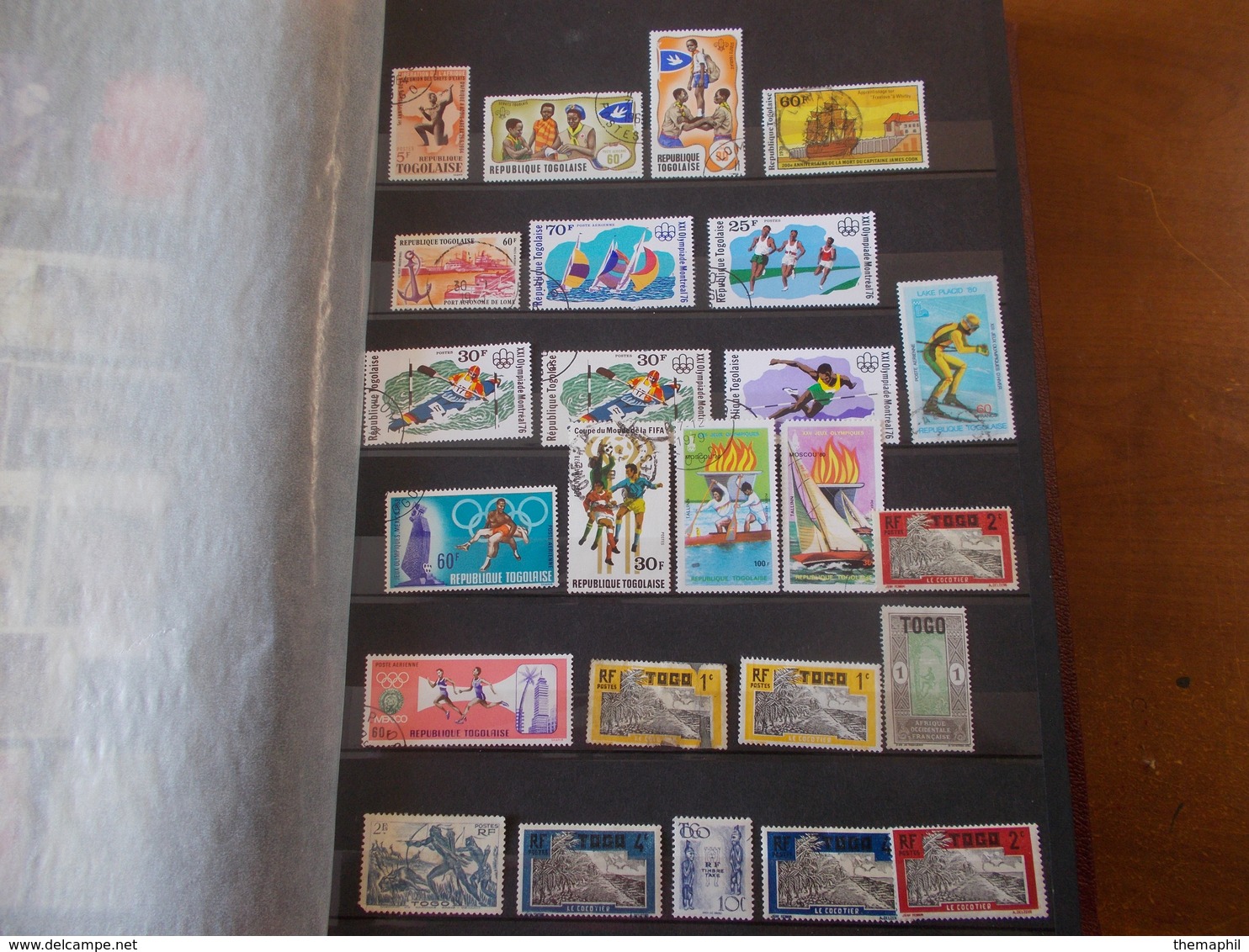 lot n° 480  COLONIES FRANCAISE   timbres obliteres dans une reliure ancienne ,  a vis