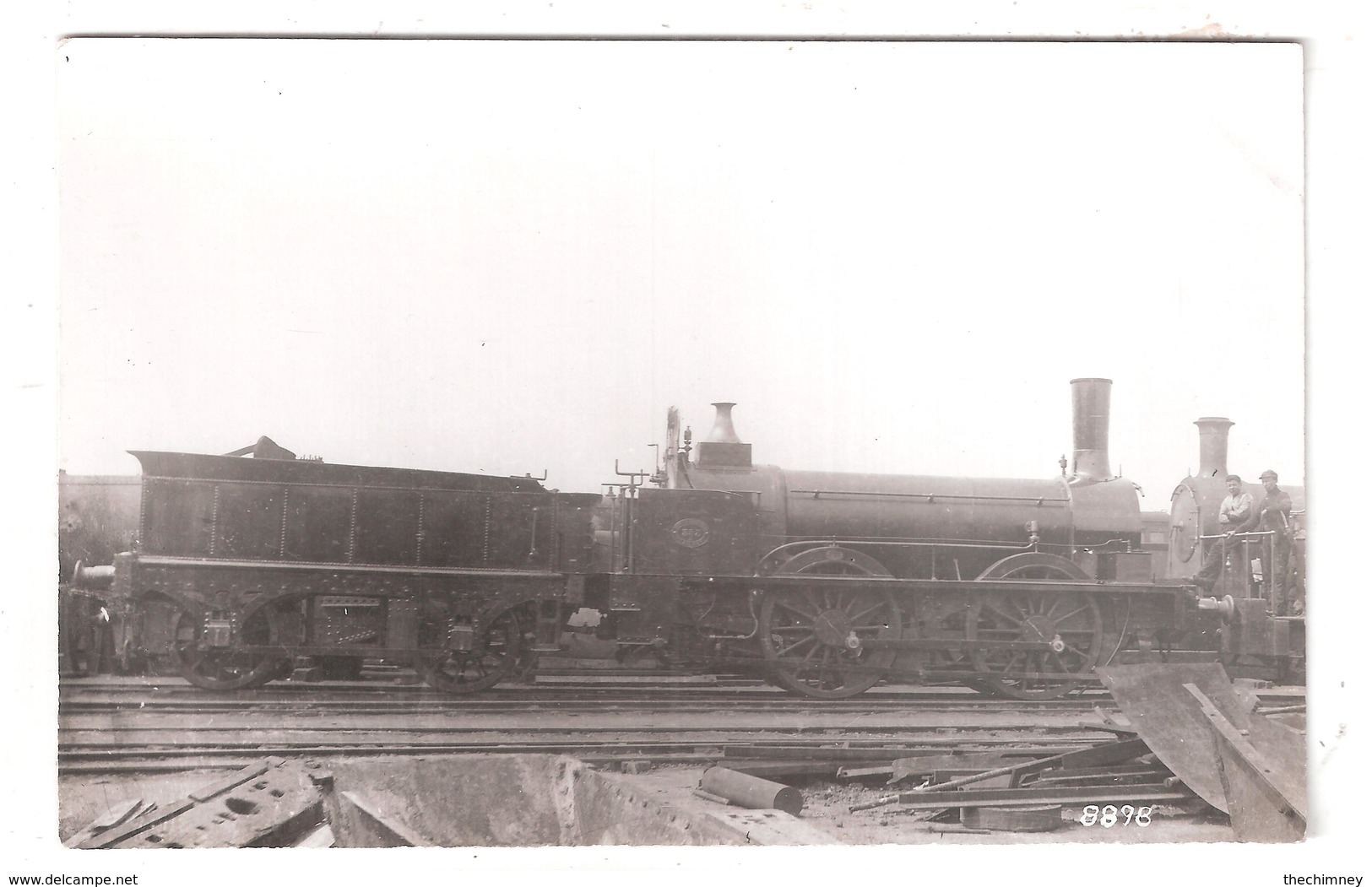 RP POSTCARD TRAIN RAILWAY ENGINE BUILT IN 1868 SEE BACK FOR DETAILS - Trains