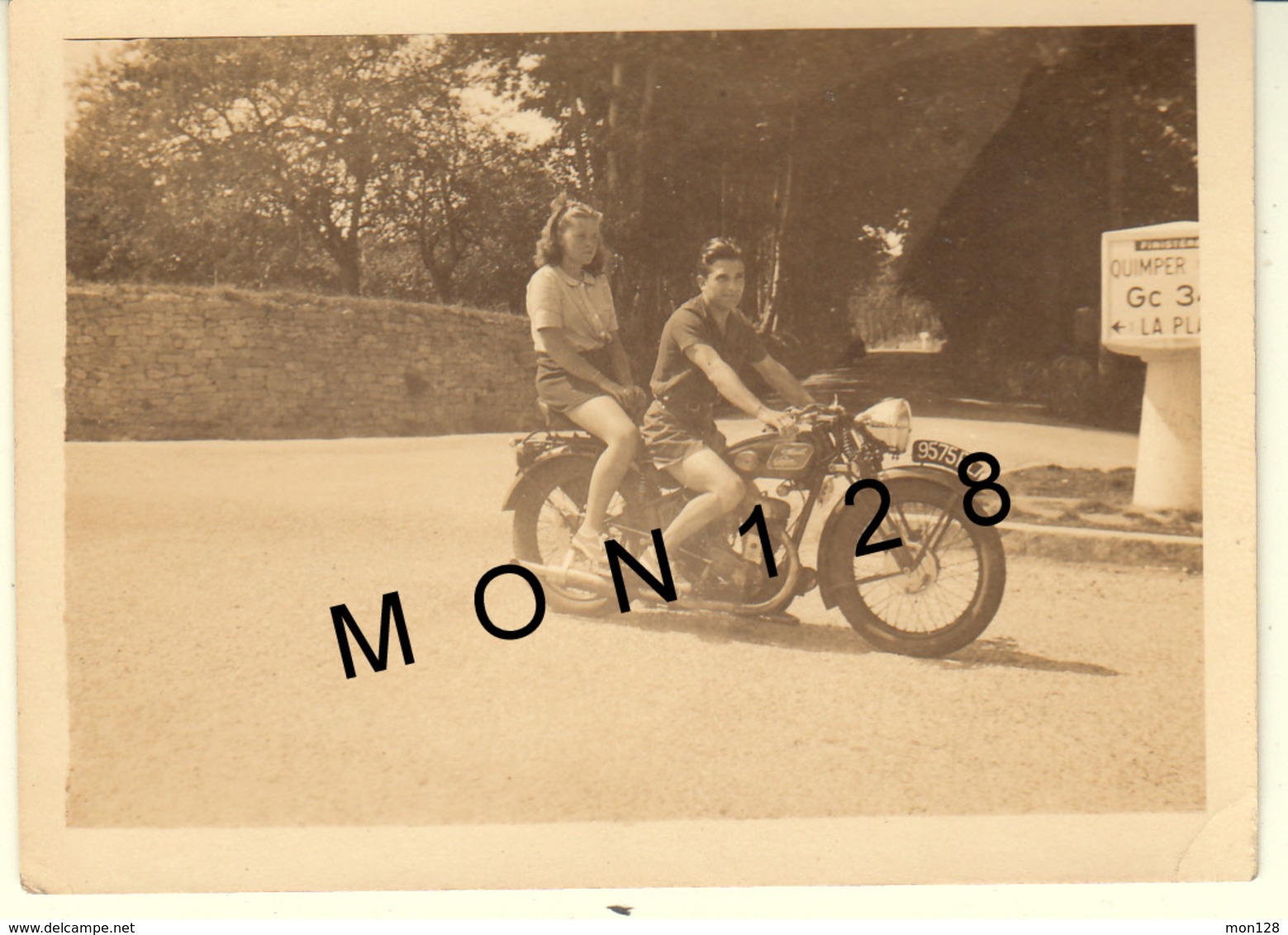 BENODET BRETAGNE AOUT 1939 - MOTO A IDENTIFIER - PHOTO 9x6,5 Cms - Cyclisme