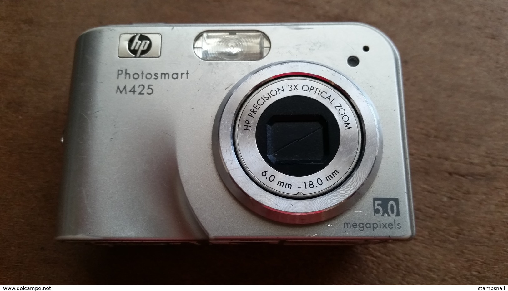 HP Photosmart M425 Digital Camera With Precision 3 X Optical Zoom 6.0-18mm Lens Model No SNPRB-0503. READ DESCRIPTION. - Cameras