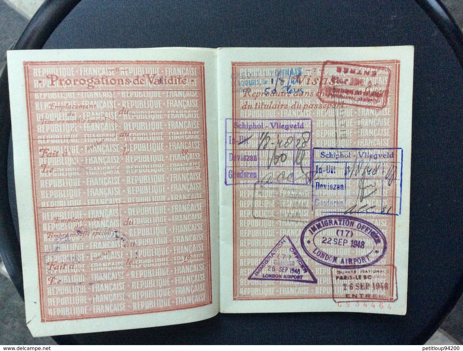 PASSEPORT RÉPUBLIQUE FRANÇAISE  Année 1948 - Documents Historiques