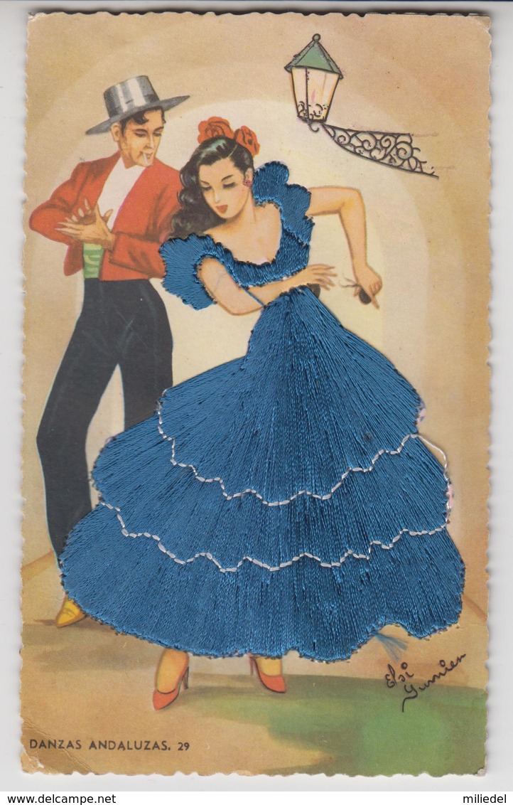 CE  046 /  CPSM COUPLE , COSTUME ROBE  BRODEE / ELSI GUMIER  /  DANZAS  ANDALUZAS  29 - Ricamate