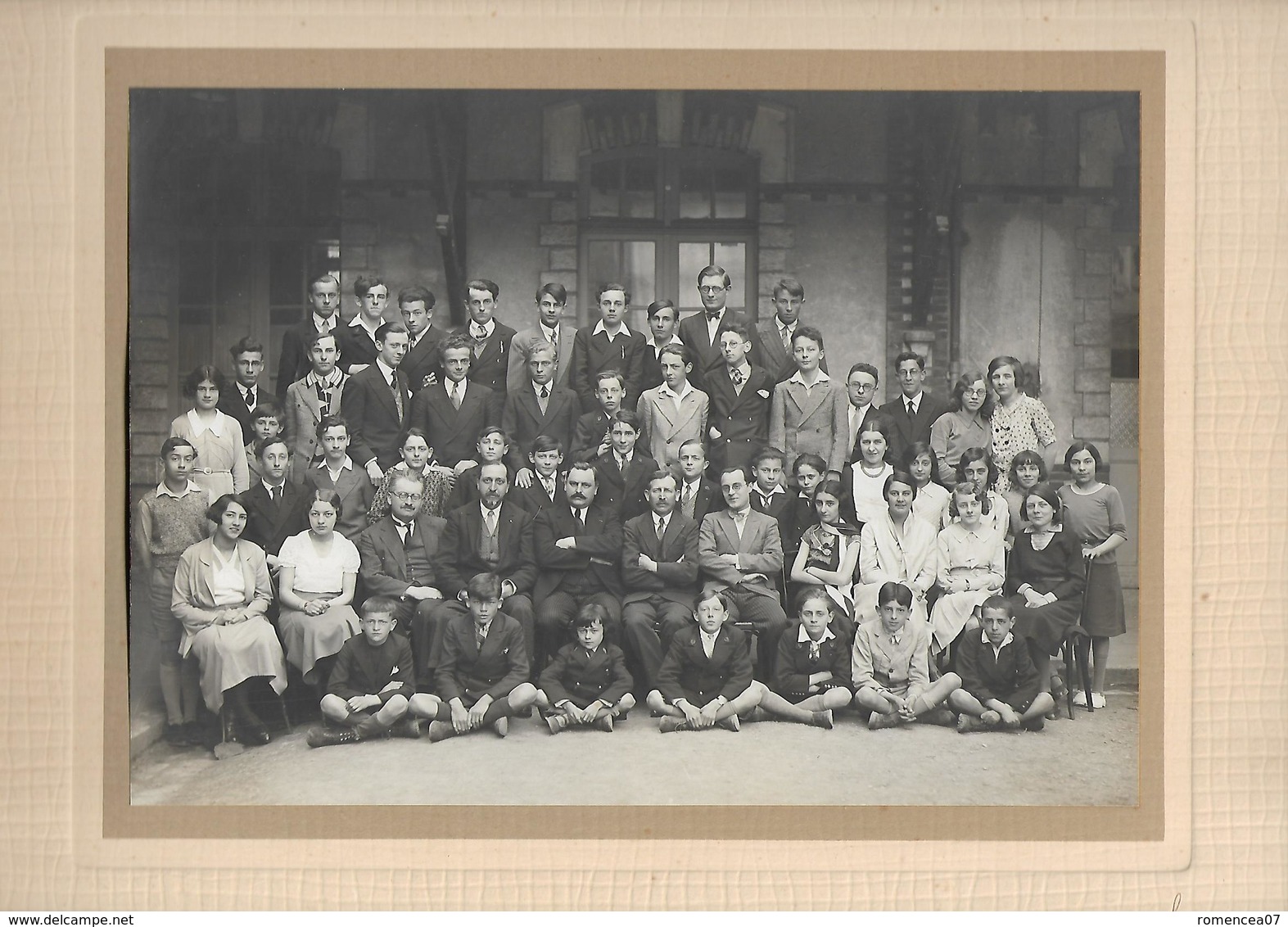 JOIGNY (Yonne) - COLLEGE Et ECOLE PRIMAIRE De GARCONS - PHOTO De CLASSE - Année Scolaire 1931-1932 - Photo - A Voir ! - Lieux