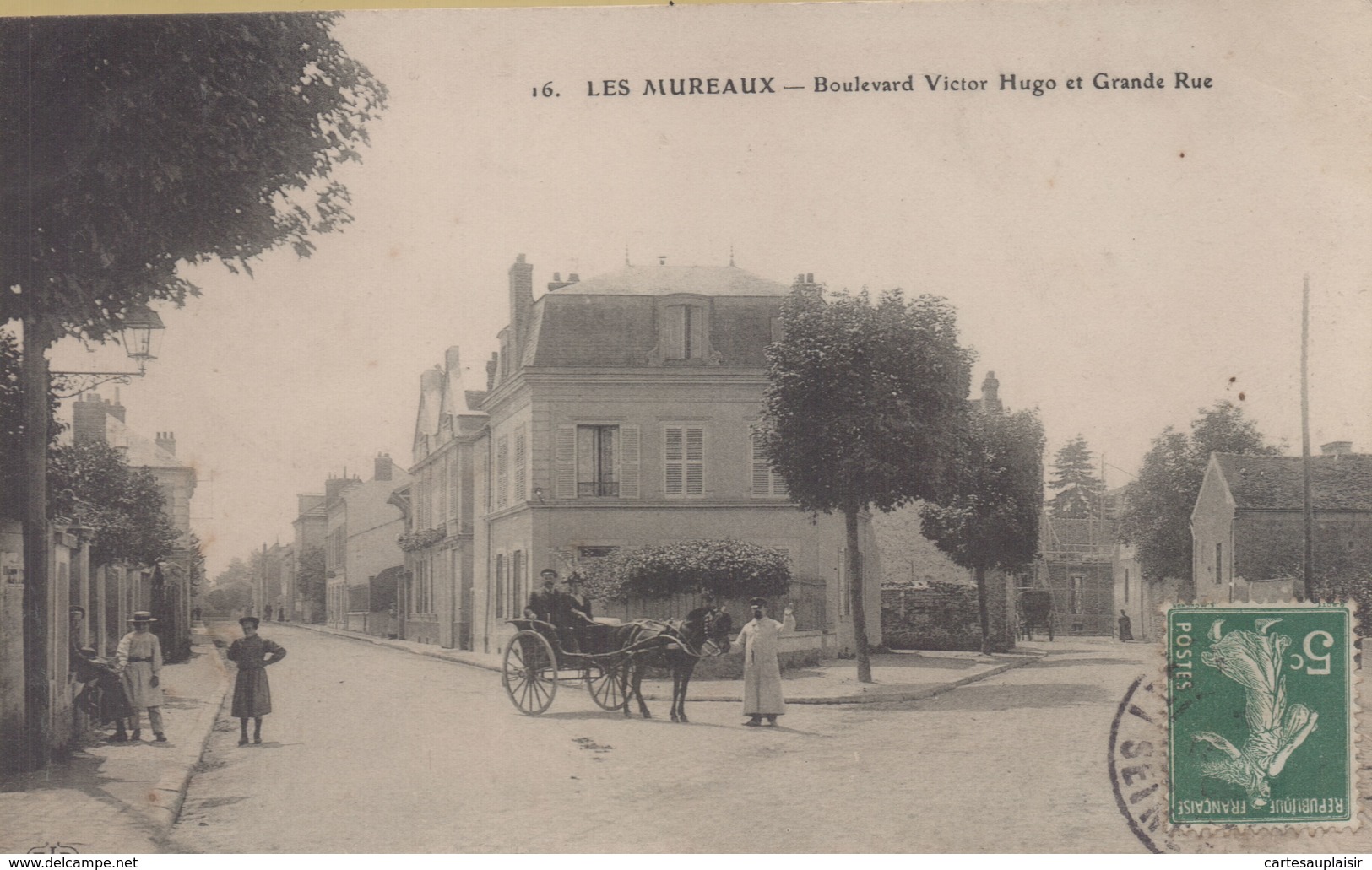 Les Mureaux : Boulevard Victor Hugo Et Grande Rue - Les Mureaux