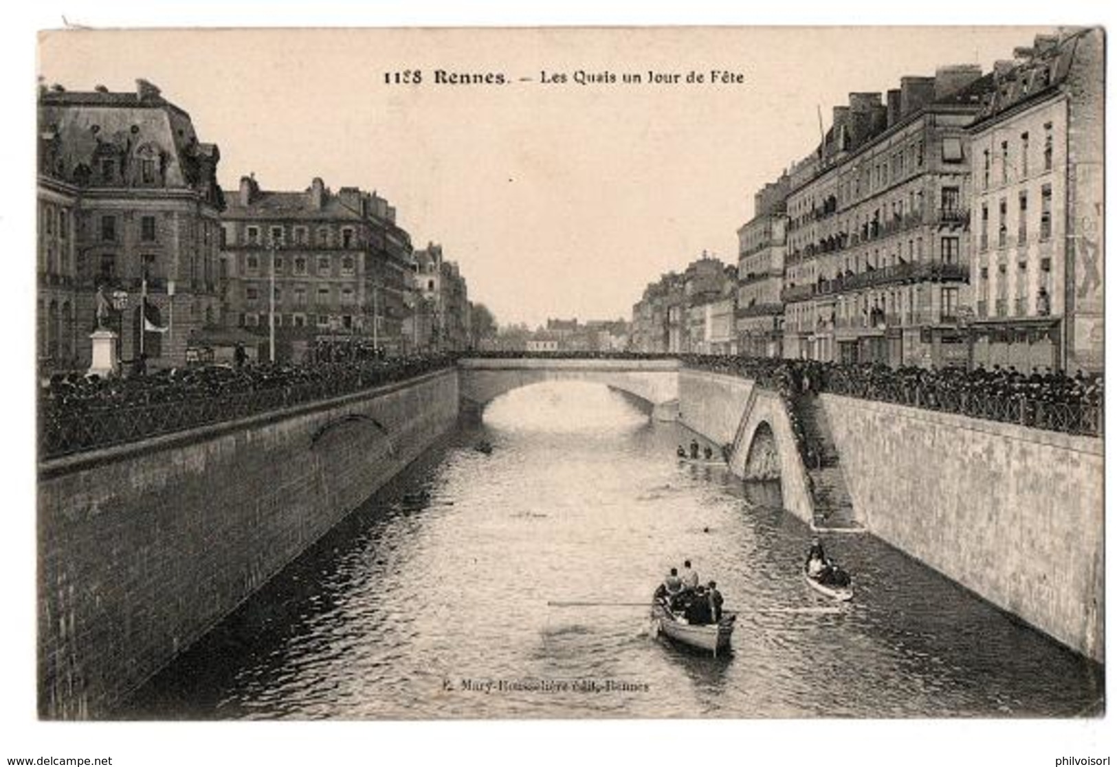 RENNES LES QUAIS UN JOUR DE FETE TRES ANIMEE - Rennes