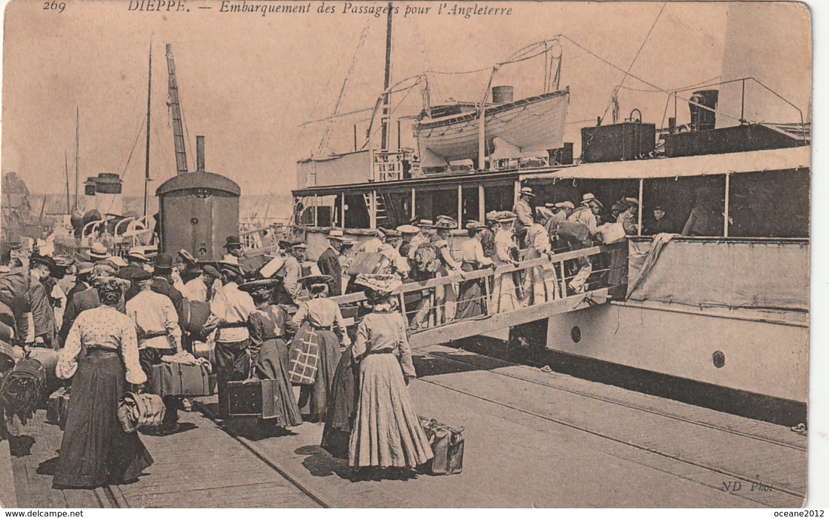 76 Dieppe. Embarquement Des Passagers Pour L'angleterre - Dieppe