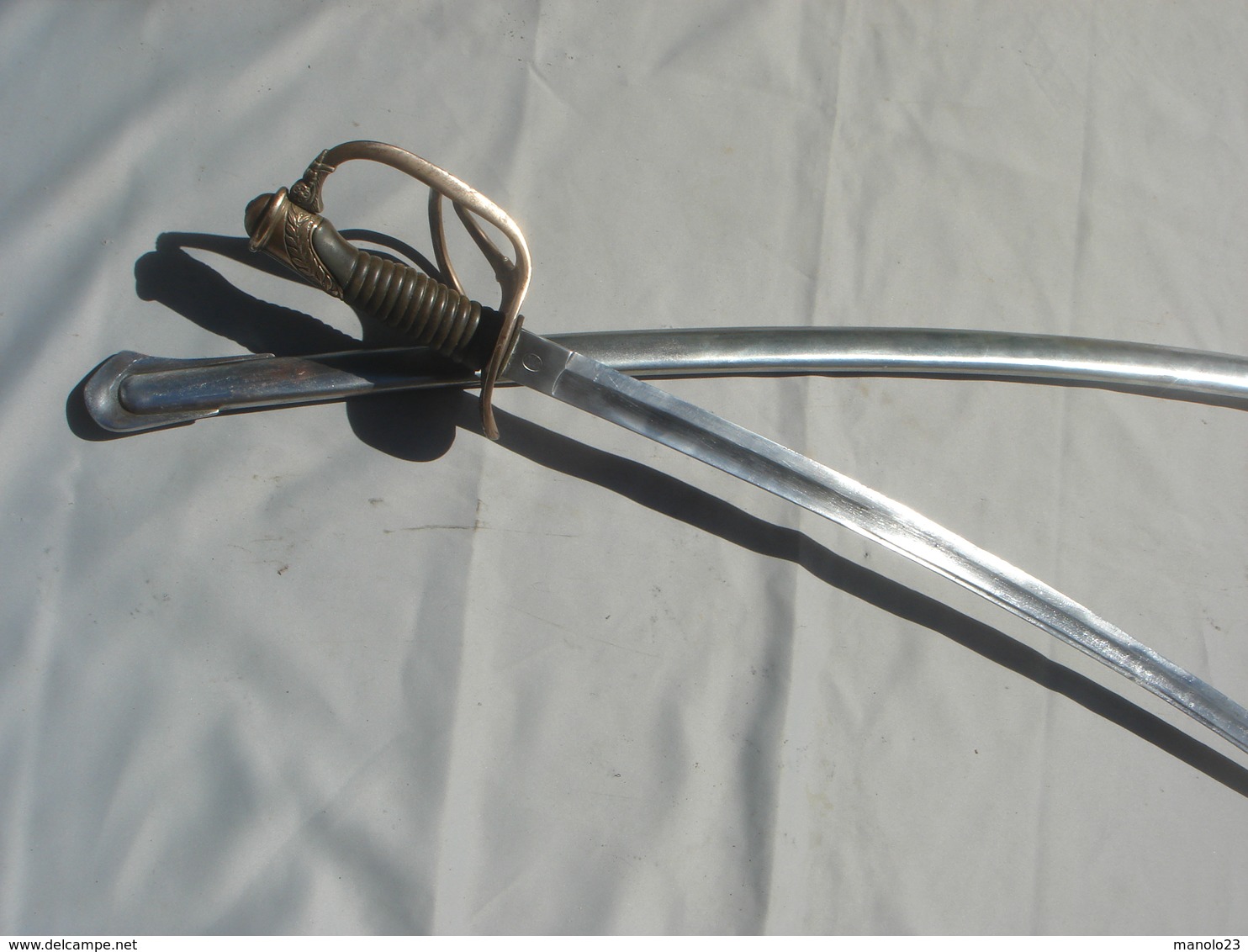 Sabre d'officier de cavalerie modèle 1822 avec son fourreau d'origine