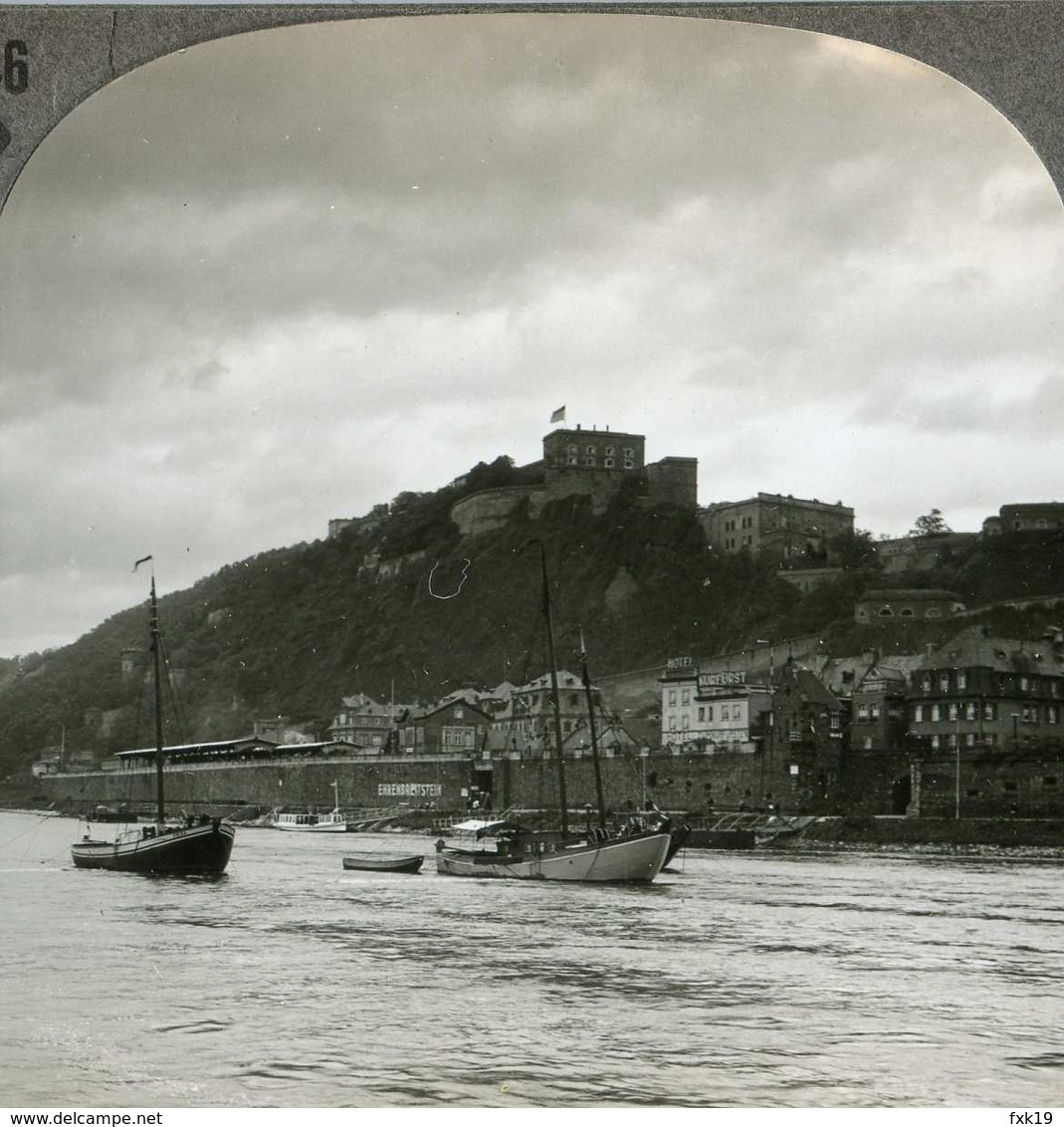 Germany ~ FORTRESS OF EHRENBREITSTEIN ACROSS FROM COBLENZ ~ Stereoview 33244 346 - Photos Stéréoscopiques