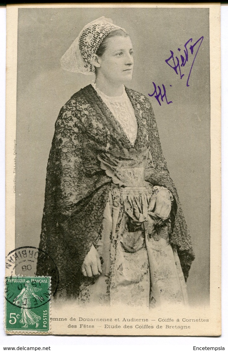 CPA - Carte Postale - Folklore - Femme De Douarnenez - Coiffe Et Cornettes Des Fêtes - 1908 (M8035) - Costumes