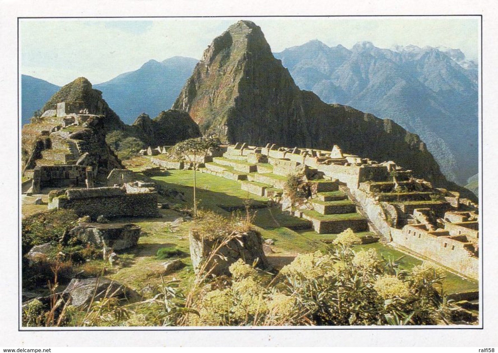 1 AK Peru * Blick Auf Machu Picchu - Seit 1983 UNESCO Weltkulturerbe - Rückseite Bedruckt In Deutsch - Siehe Scan * - Peru