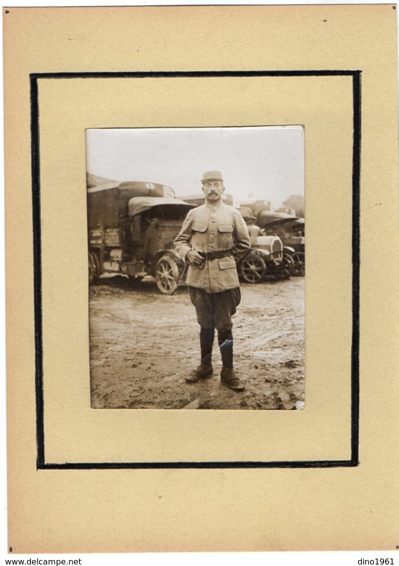 PHOTO 474 - MILITARIA - Photo Originale 8 X 11 - Guerre 14 / 18 - Soldat & Camion Militaire - War, Military