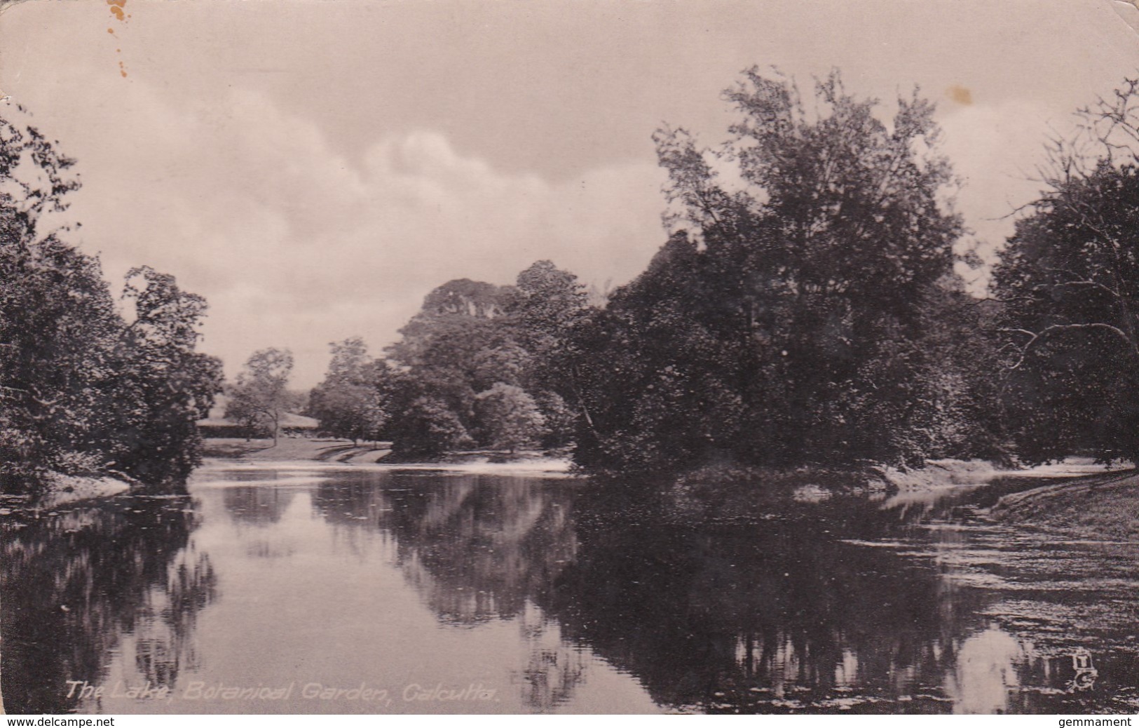 CALCUTTA- THE LAKE, BOTANICAL GARDENS - India