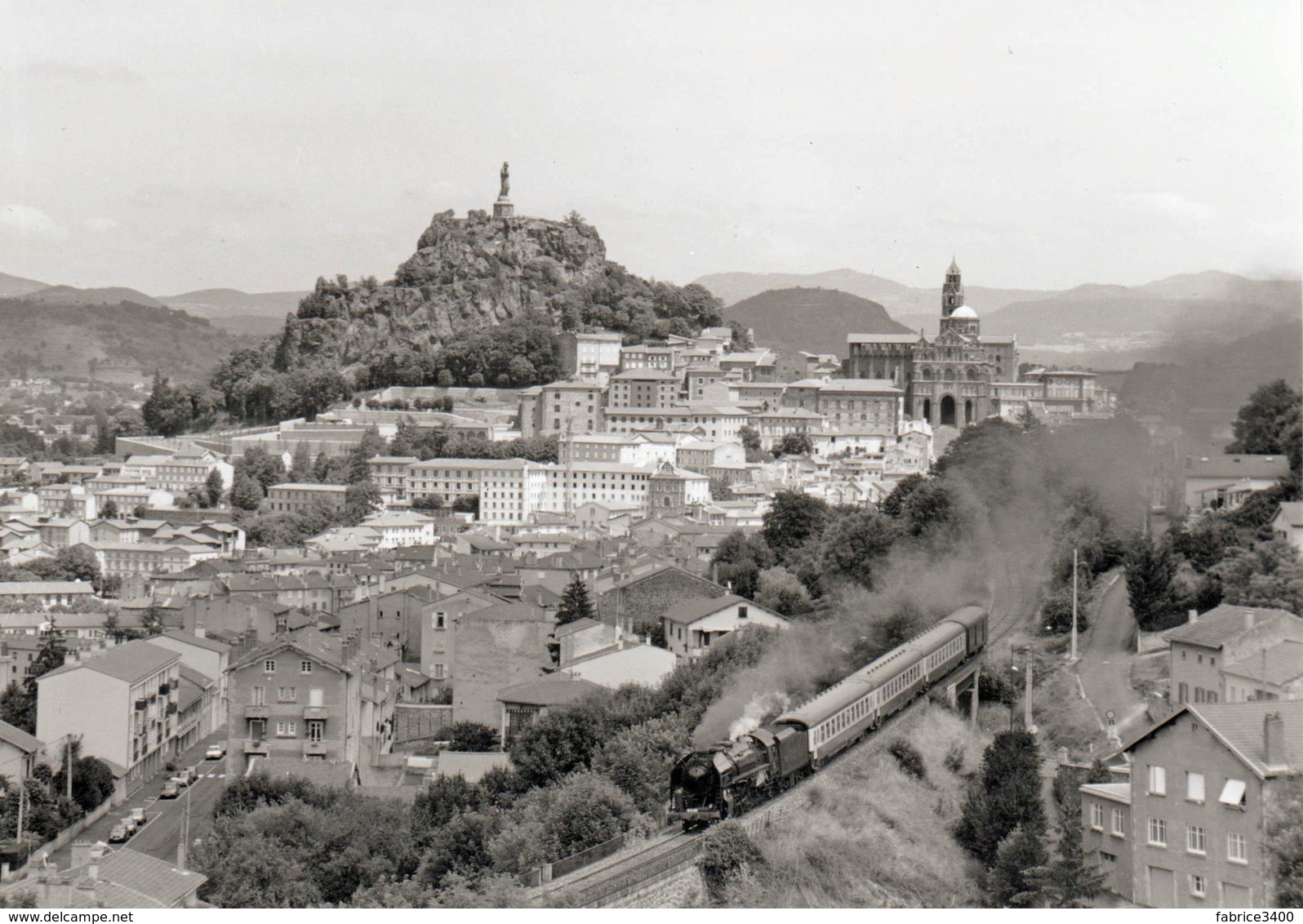 Le Puy (43) 141R  Photo 13 X 18 - Trains