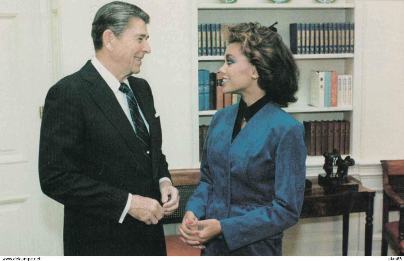 US President Reagan Meets Vanessa Williams 1983 Miss America, C1980s Vintage Postcard - People