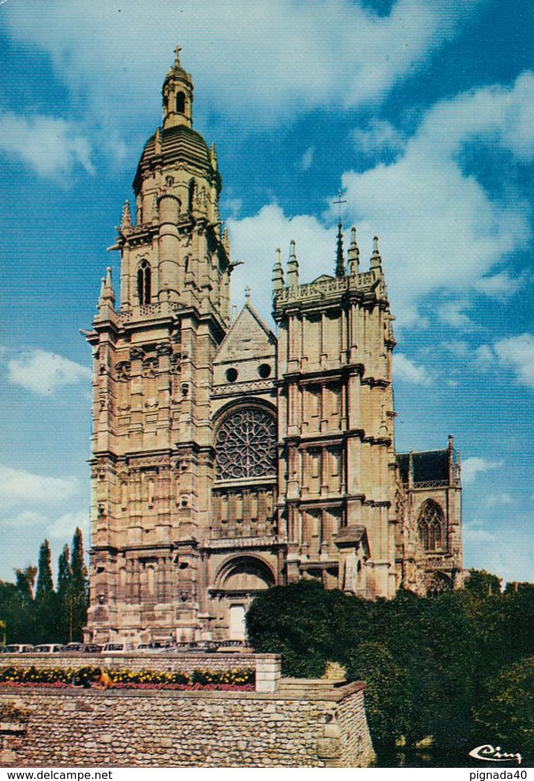 Cp , 27 , EVREUX , Cathédrale Notre-Dame (XIIe - XVIIe S.), Façade - Evreux