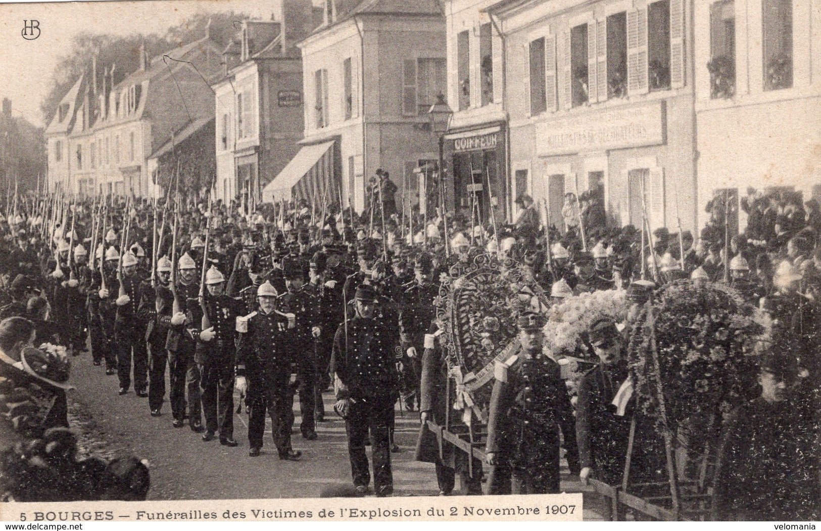 2686 Cpa 18 Bourges - Funérailles Des Victimes De L'Explosion Du 02 Novembre 1907 - Bourges