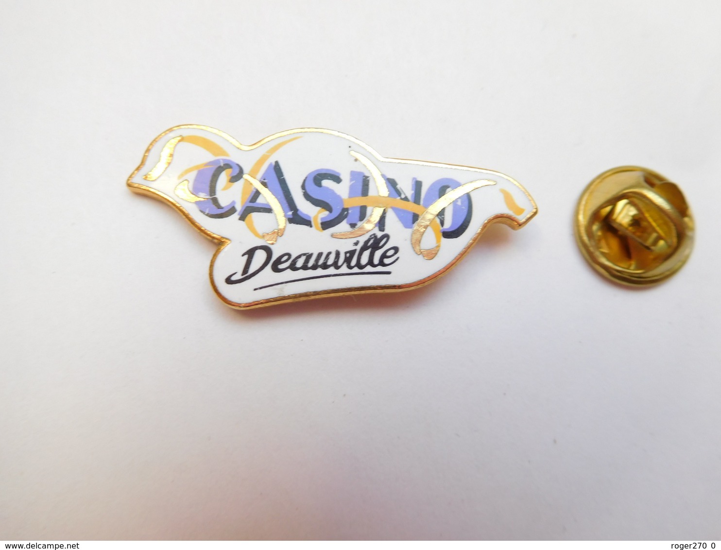 Beau Pin's , Casino De Deauville , Calvados - Villes