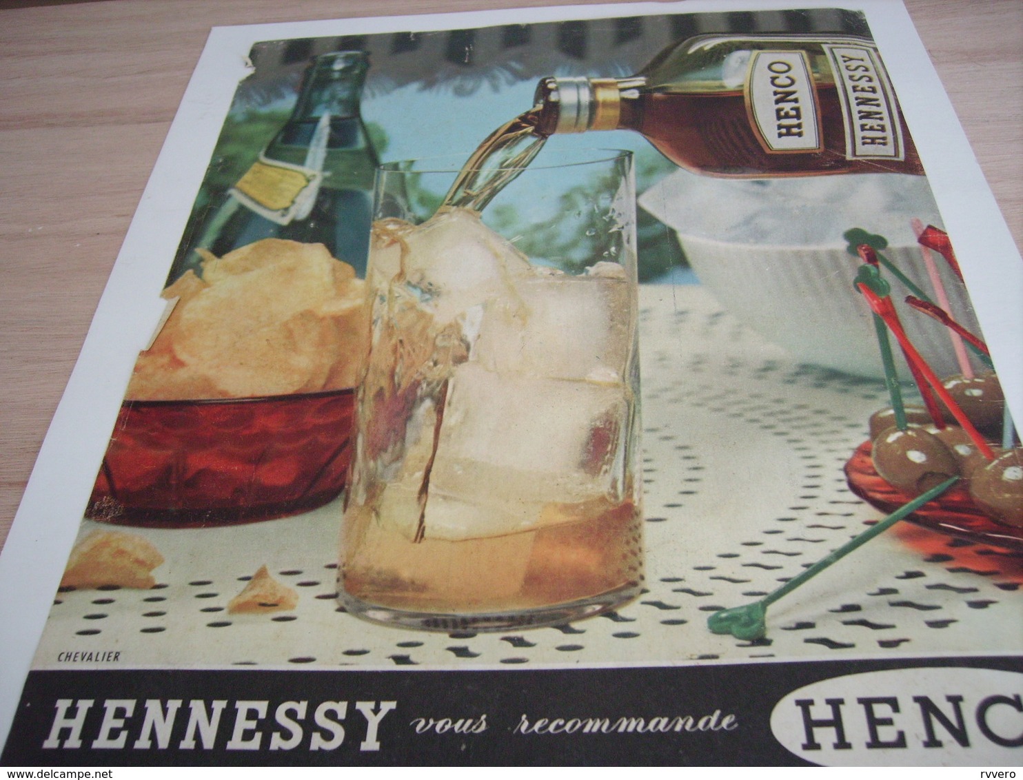 ANCIENNE PUBLICITE  HENNESSY VOUS RECOMMANDE HENCO 1958 - Alcools