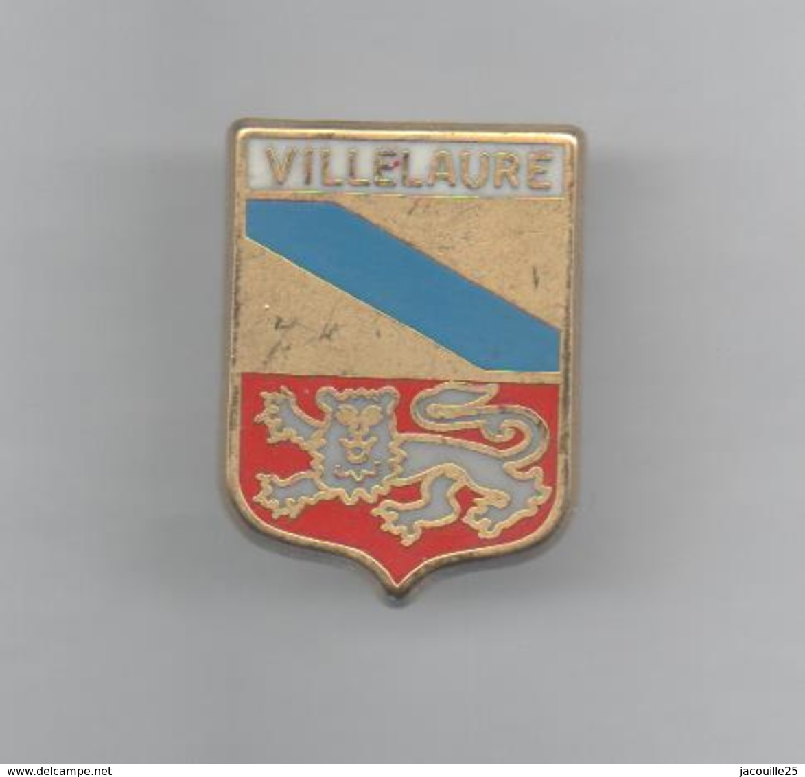 PINS PIN'S VILLE VILLELAURE 84 VAUCLUSE BLASON LION EGF - Villes