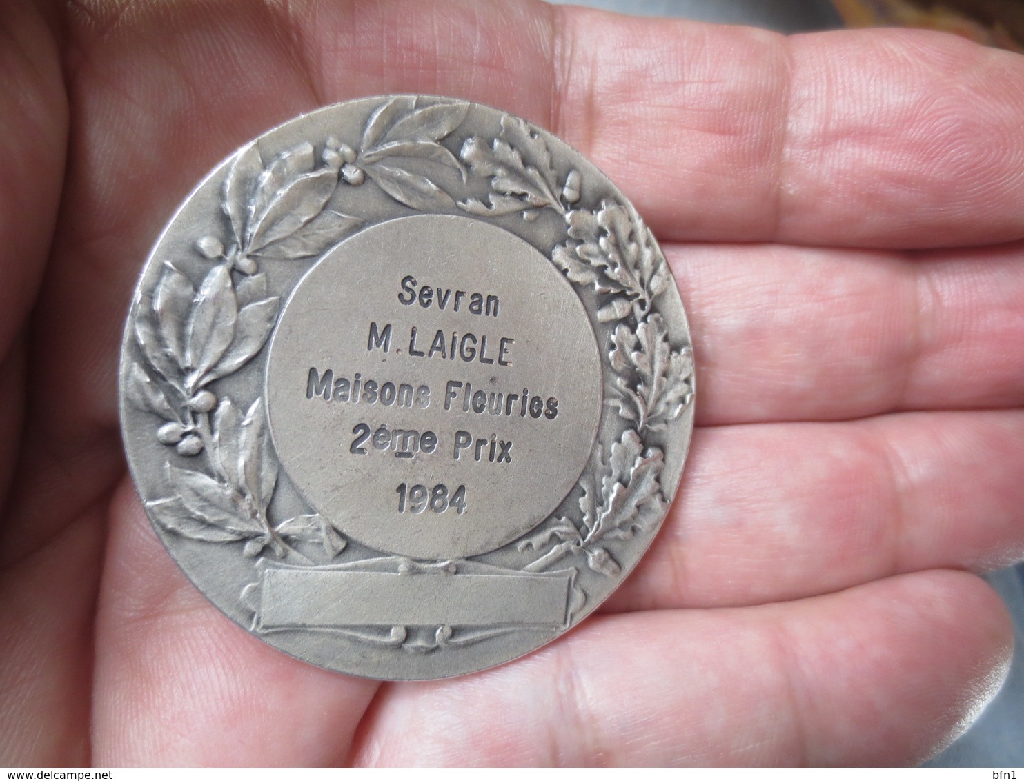 MEDAILLE 1984- MAISONS FLEURIES SEVRAN-METAL ARGENT - 57 GRAMMES- GRAVEUR MASSONNET