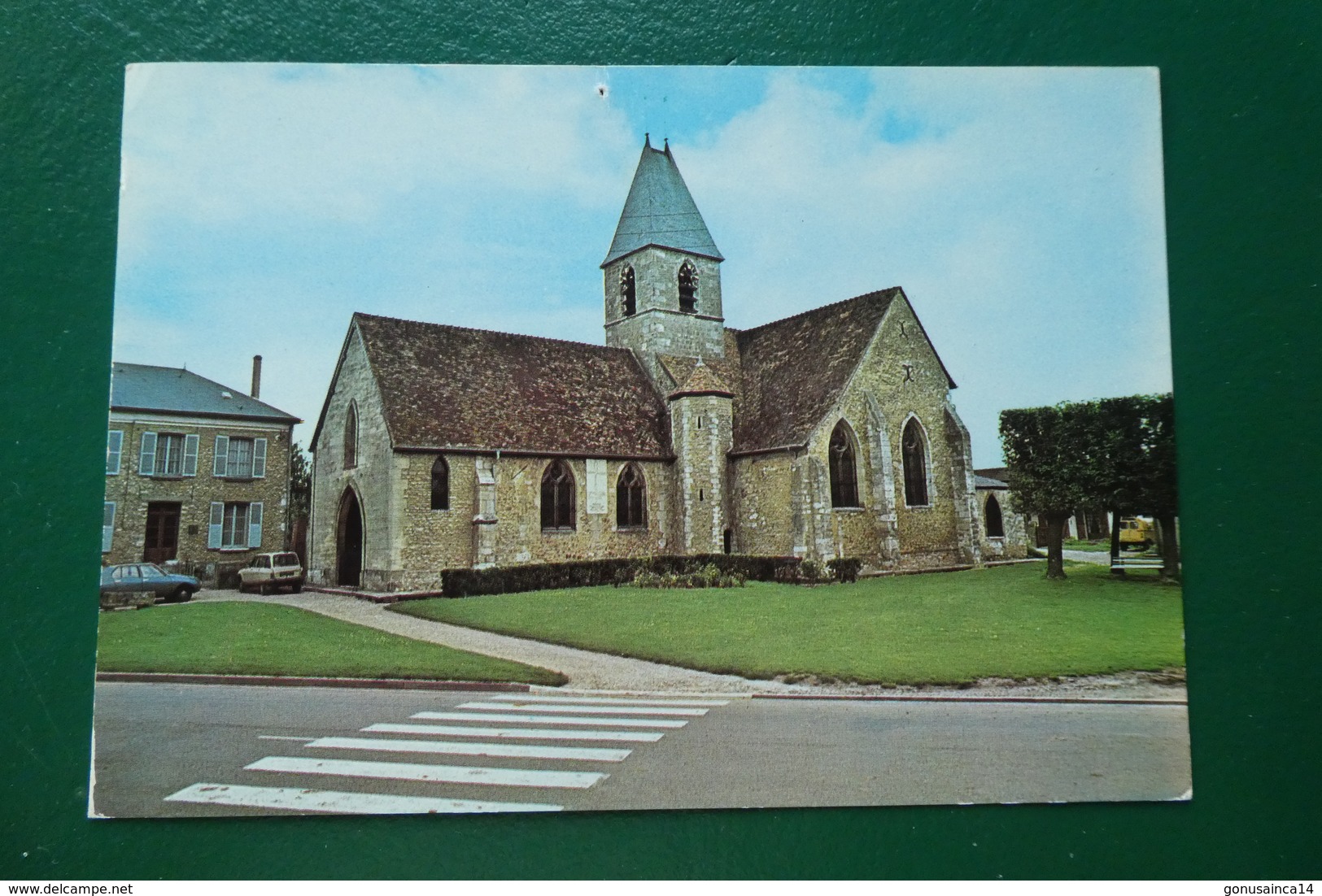 Ecos L'église écrite En 1991 - Bernay