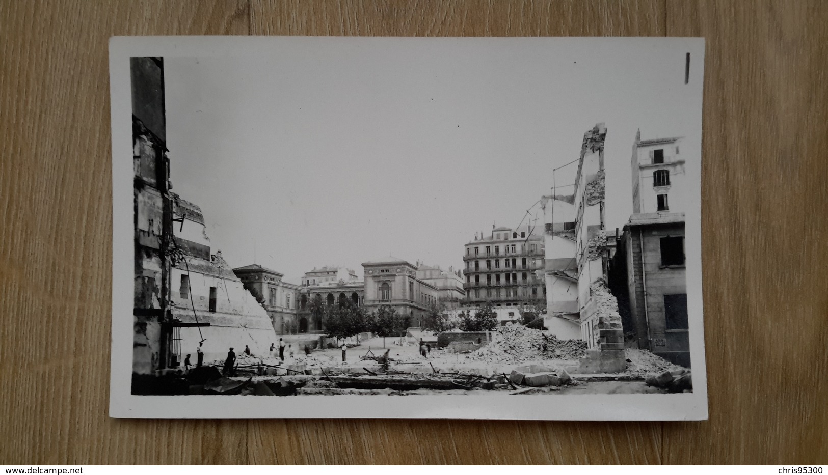 3 EME CARTE PHOTO - TOULON 83 VAR - DESTRUCTION APRES GUERRE 39 - 45 - Toulon