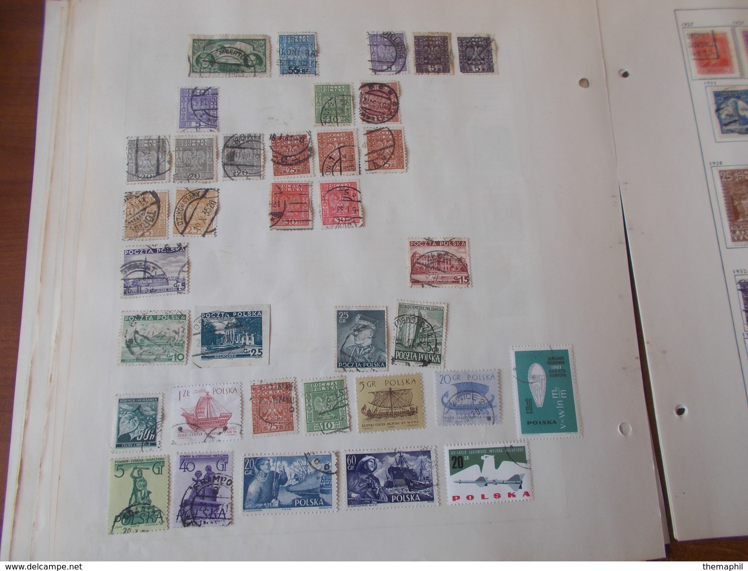 lot n° 471  RUSSIE pologne etc...   timbres obliteres ou neufs sur page d'albums