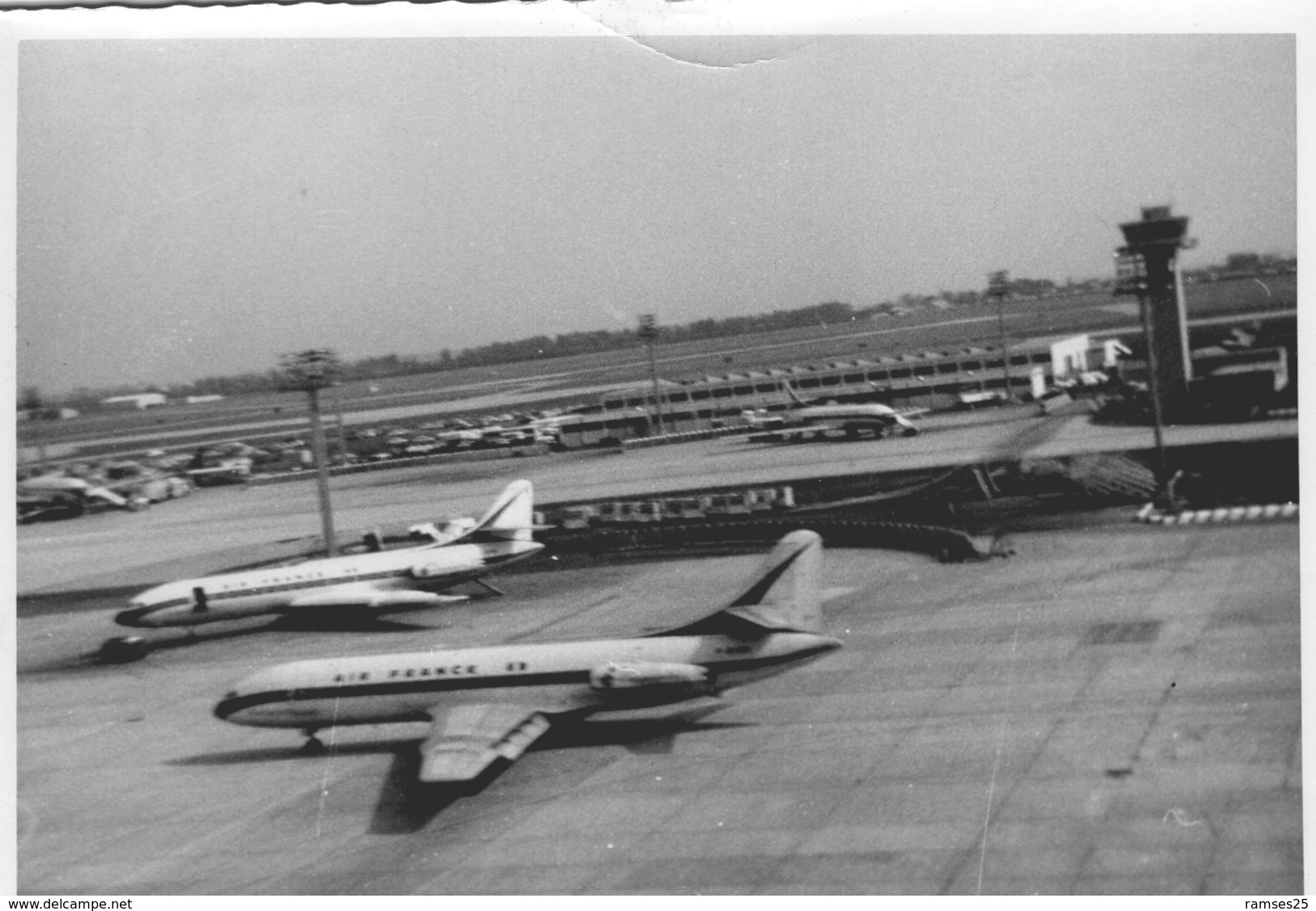 (98)  Photo  Orly  1970  12,5x8,5 Cm  (Bon Etat) - Aéroports De Paris