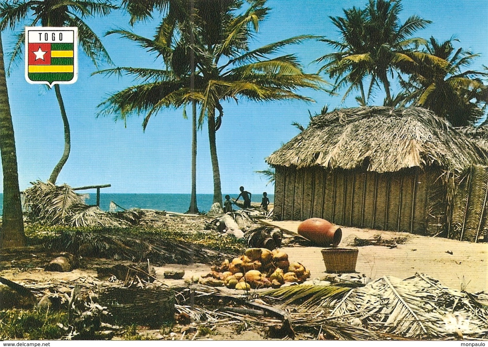 Afrique. CPM. Togo. Lot De 2 Cartes (Village Au Bord De Mer / Charrette De Noix De Coco) (animée) - Togo