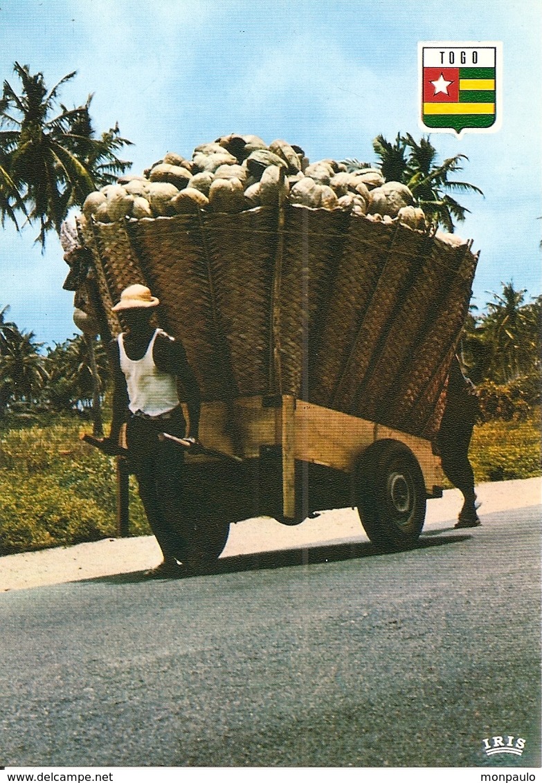 Afrique. CPM. Togo. Lot De 2 Cartes (Village Au Bord De Mer / Charrette De Noix De Coco) (animée) - Togo